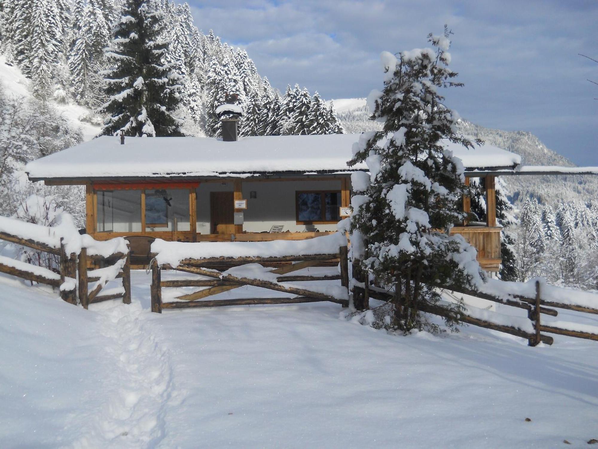 Fantastic Chalet in Niederndorf bei Kufstein with Balcony Niederndorferberg Exterior foto