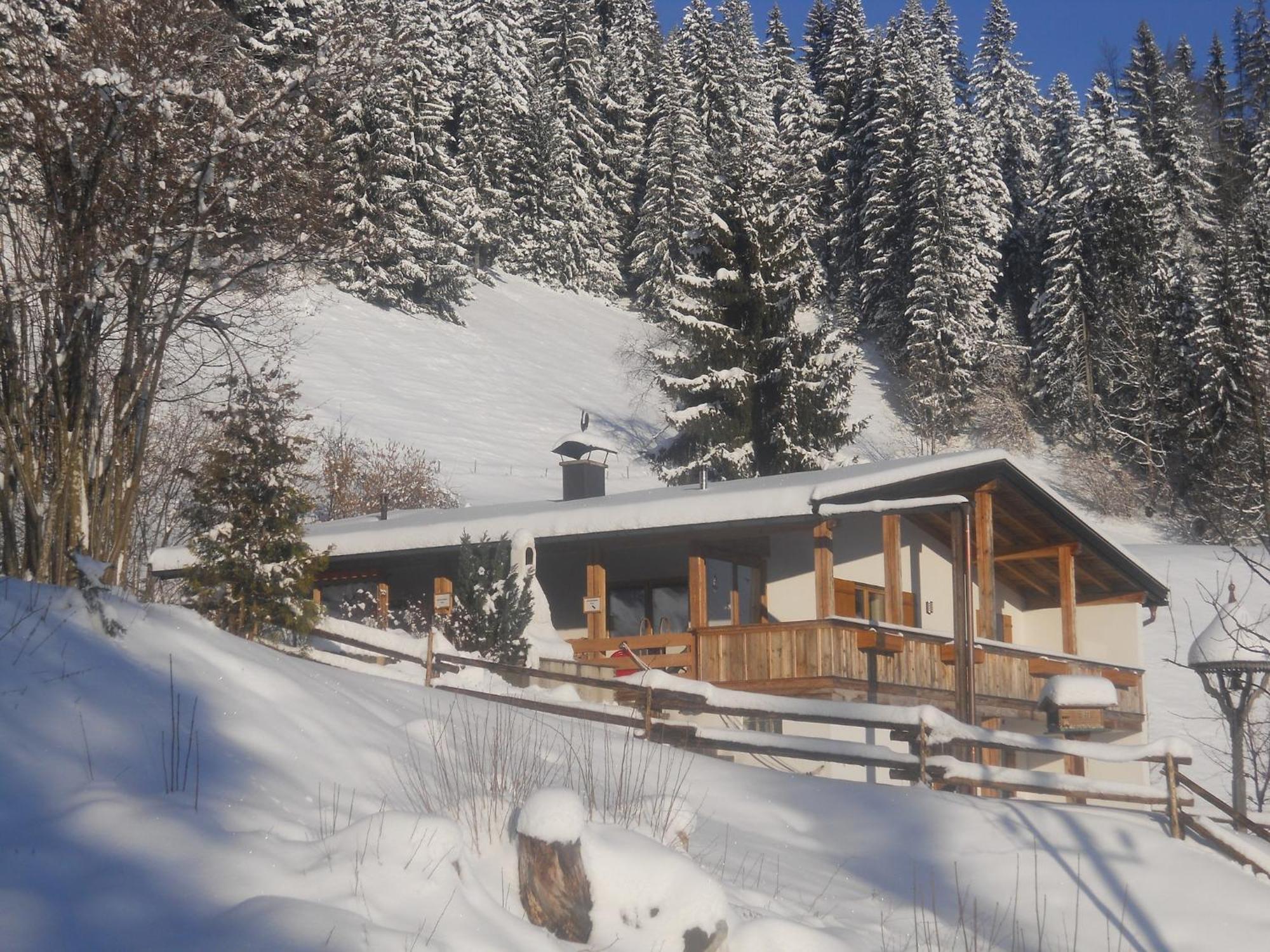 Fantastic Chalet in Niederndorf bei Kufstein with Balcony Niederndorferberg Exterior foto