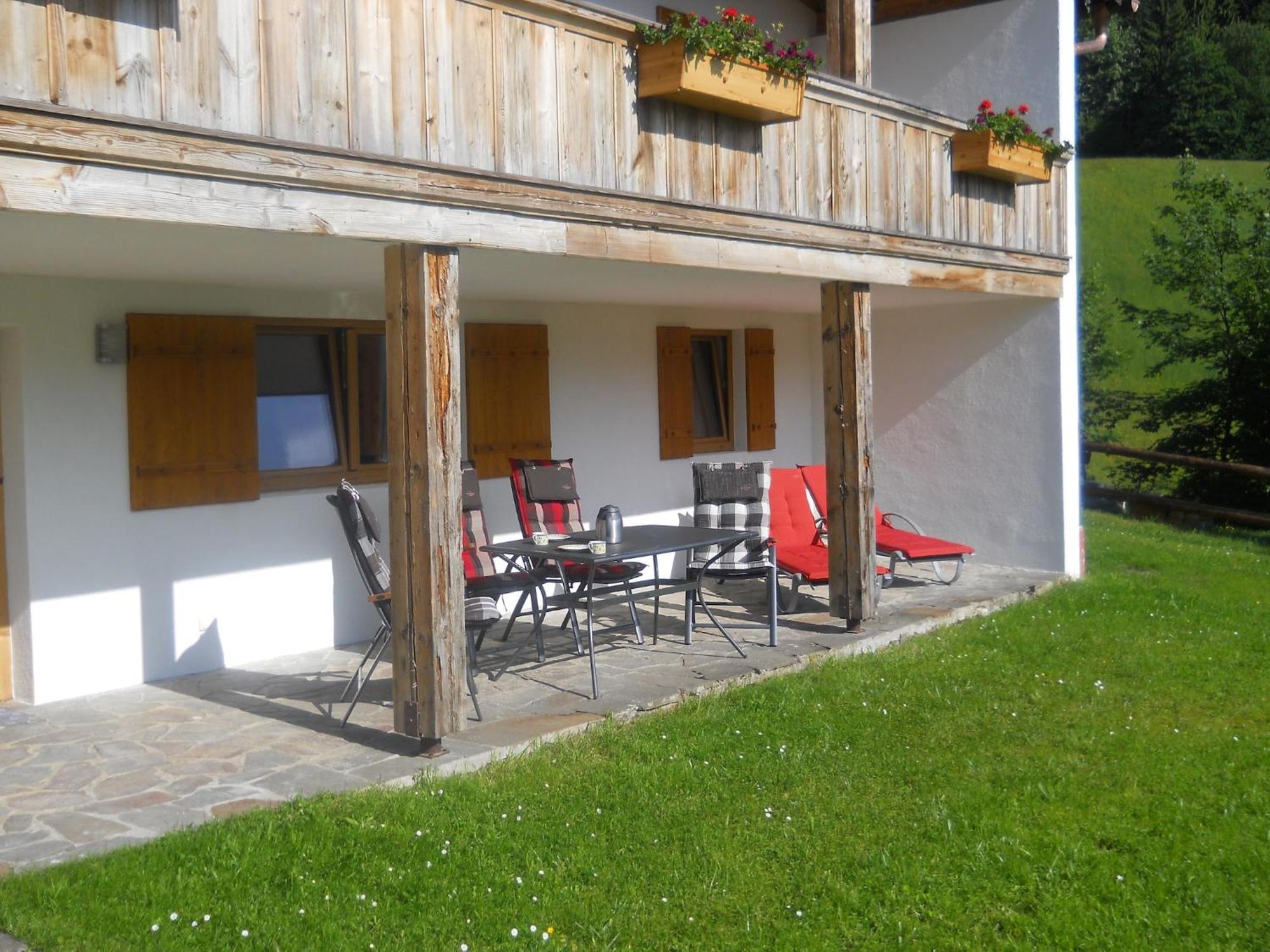 Fantastic Chalet in Niederndorf bei Kufstein with Balcony Niederndorferberg Exterior foto