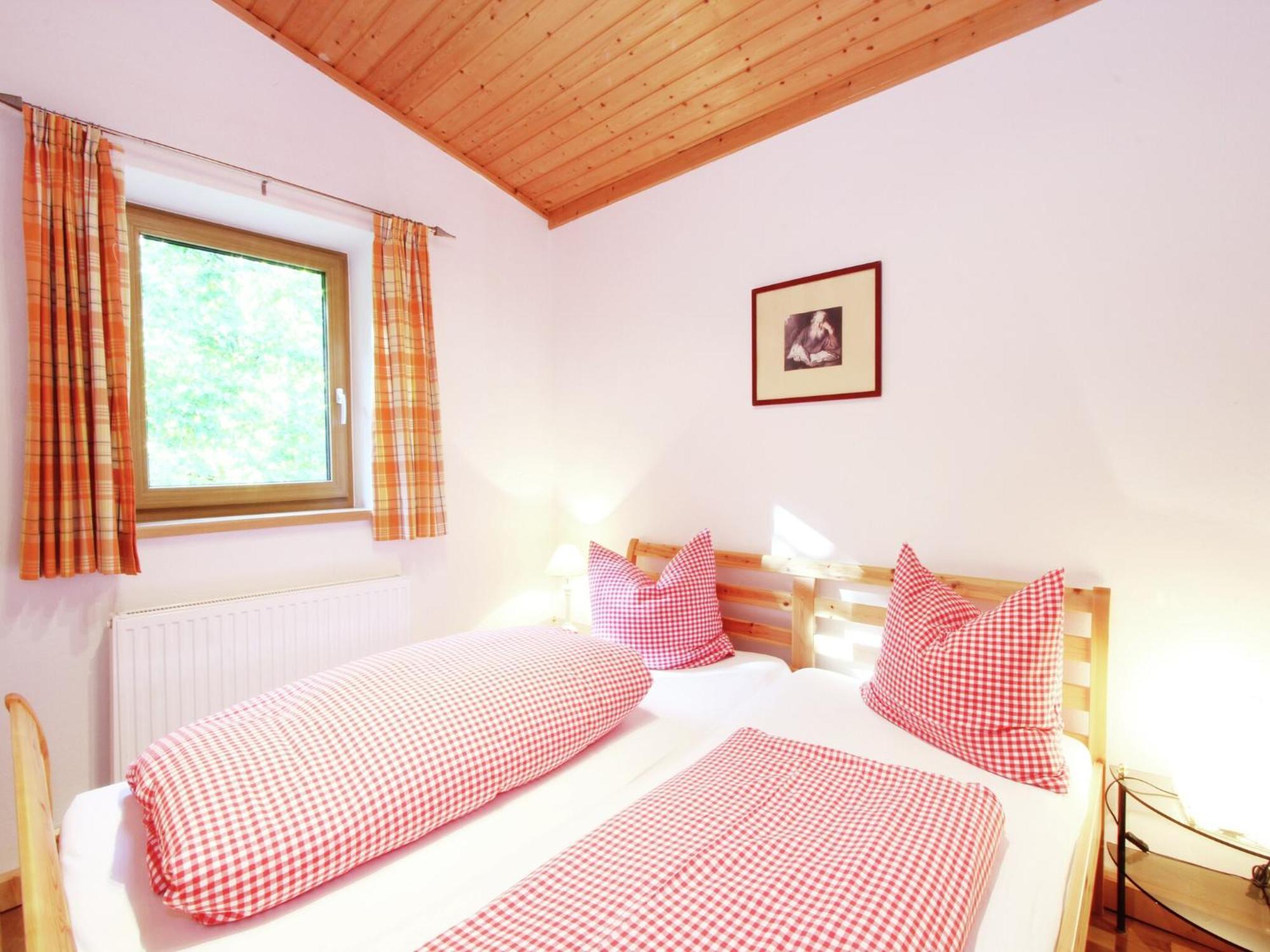 Fantastic Chalet in Niederndorf bei Kufstein with Balcony Niederndorferberg Exterior foto