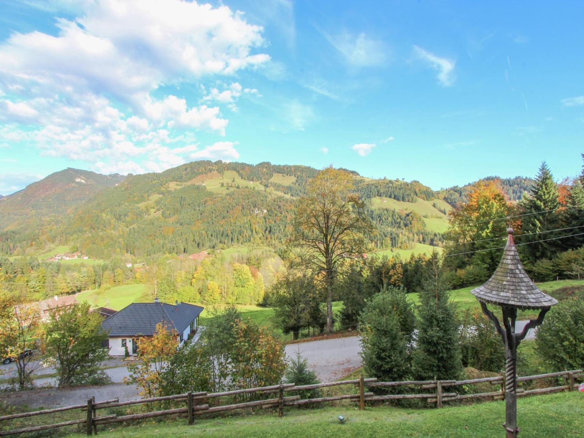 Fantastic Chalet in Niederndorf bei Kufstein with Balcony Niederndorferberg Exterior foto