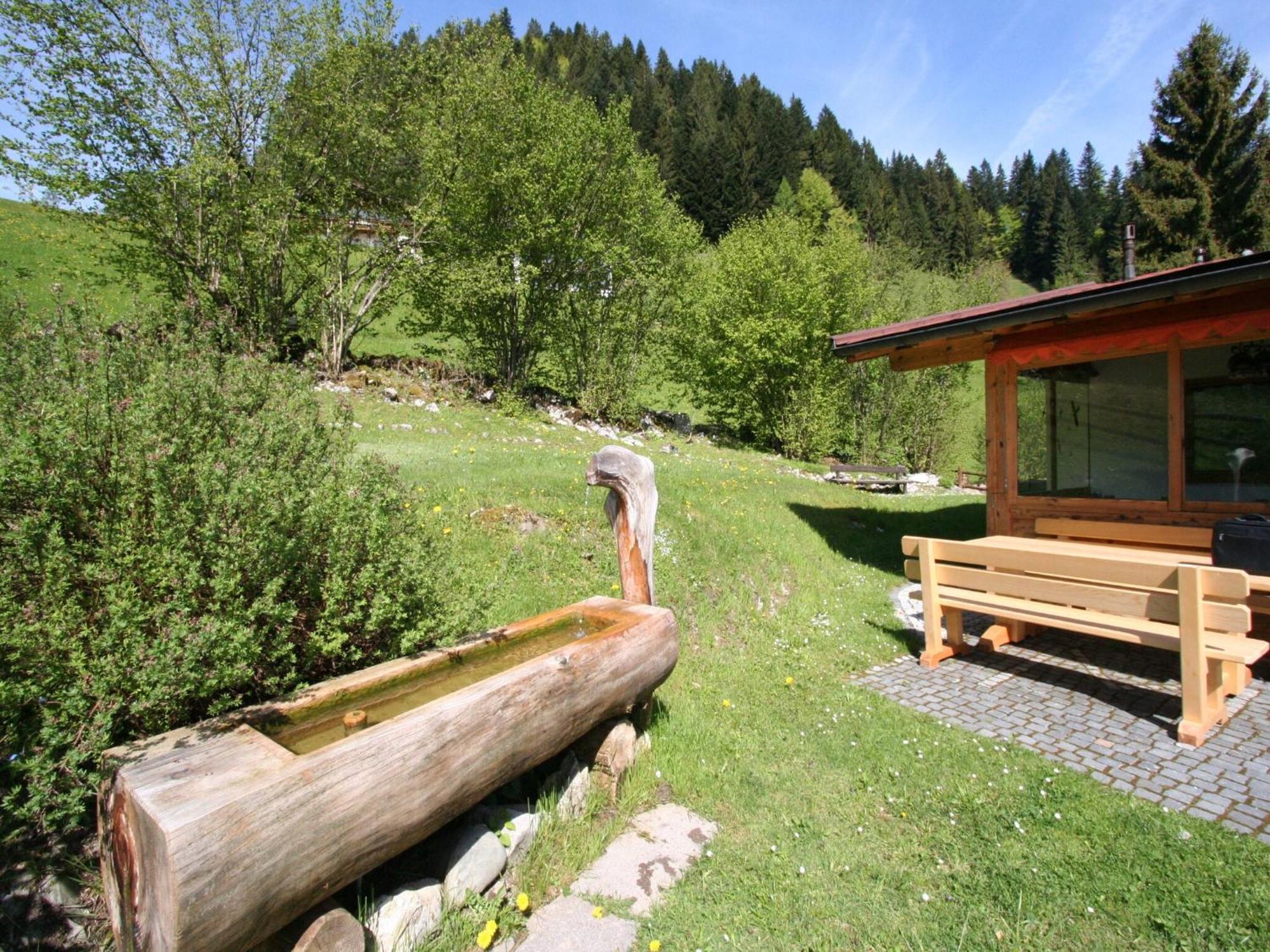 Fantastic Chalet in Niederndorf bei Kufstein with Balcony Niederndorferberg Exterior foto